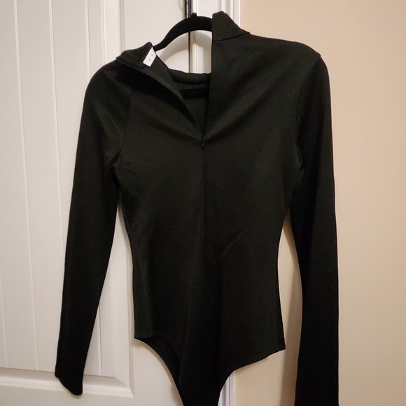 AREA Black Long Sleeve Top - Picture 2 of 10